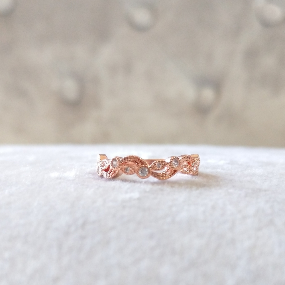 💎NEW💎 ROSE GOLD PLATED CZ RING - Picture 2 of 9